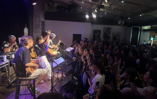 笹塚ボウルで行われた画像